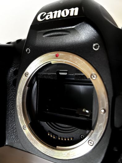 Canon EOS 5D Mark II (Low Shutter Count 31k)  Excellent Condition