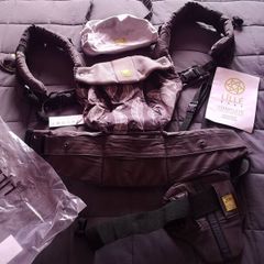 Lillebaby Complete All Seasons Light As A Feather Grey Buckle Carrier
