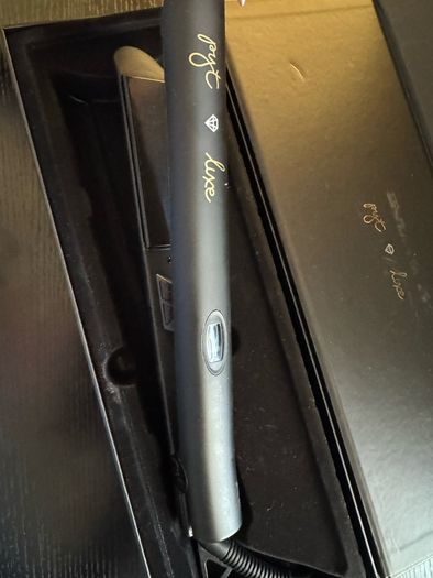 Professional Hair straightener PYT Hair