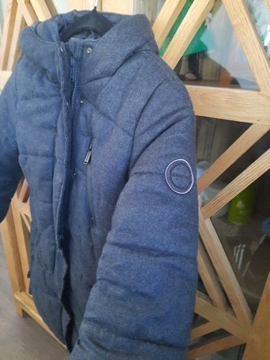 Girls jacket Reserved size 7-8 years dark grey
