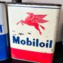 3 x Vintage Mobiloil 2L Oil Cans Image 4