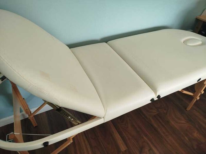 massage bed