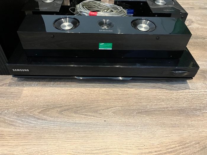Samsung 5.1 Blu-Ray Home Cinema System