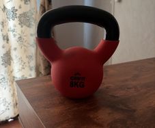 8 kg kettle bell