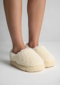 Sheep by the Sea slippers