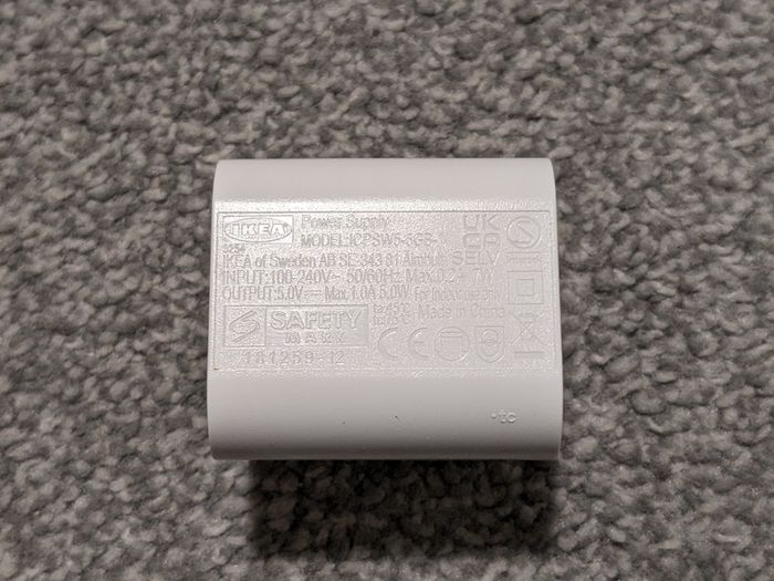 Ikea Smahagel phone charger 5V 1A