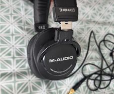 Studio headphones M-audio HDH40