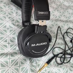 Studio headphones M-audio HDH40