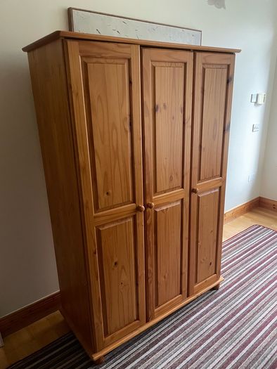 free wardrobe