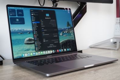 MacBook Pro 16" 2019 i7-9750H | 16GB | 512GB | Radeon Pro 5300M 4GB