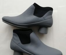 Camper real leather grey boots, size 4.5 UK (37)