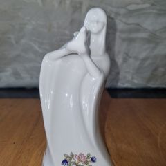Porcelain Figurine - Royal Tara Galway