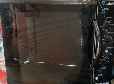 Turbofan E32 oven