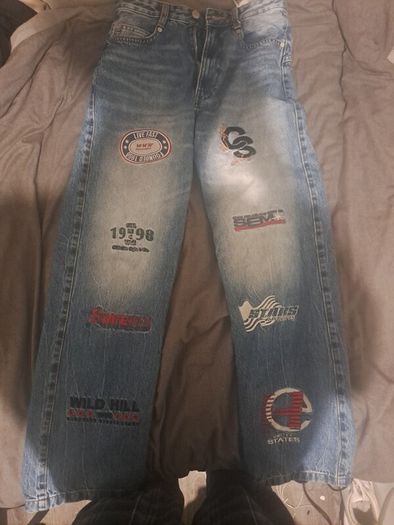 Bershka Slim Fit Jeans