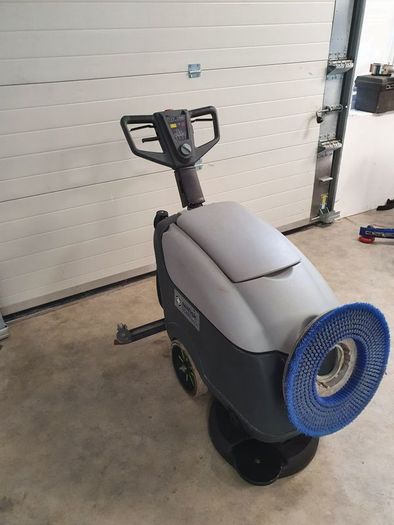 Scrubber dryer Nilfisk SC400