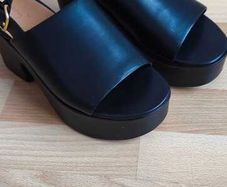 FitFlop Leather Heeled Back-Strap Platform Sandals