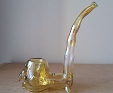 Glass smoking pipe