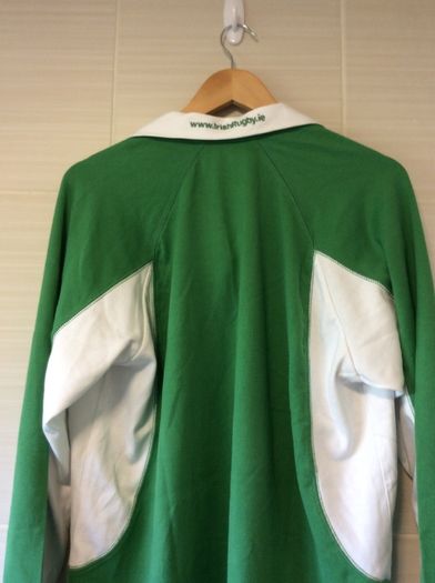 Ireland Rugby Jersey. Brand New With Tags. Triple Crown Winning Jersey Year 2006. Official Canterbury IRFU Jersey. Authentic Original From 2006. Not A Modern Day Remake.