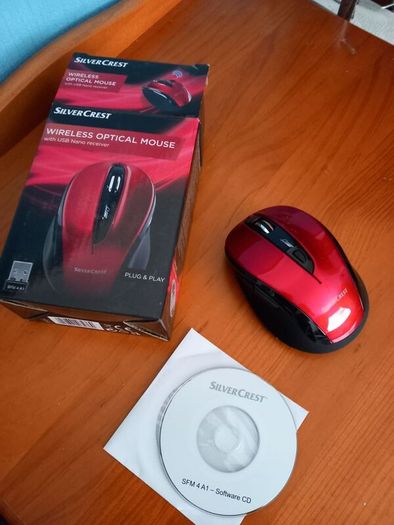 2 wireless optical mouses & portable cassette converter
