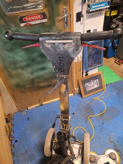 Floor sander