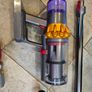 Dyson V15 submarine Image 2