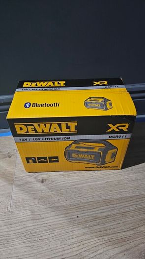 DeWalt 18V XR Compact Bluetooth Speaker DCR011-XJ