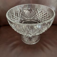 Large Vintage Tyrone Crystal Ballymena Pattern Pedestal Bowl