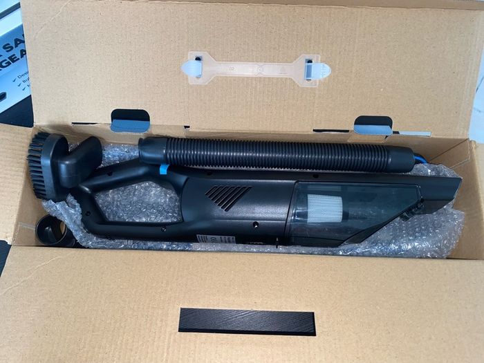 Cordless Vacuum Cleaner