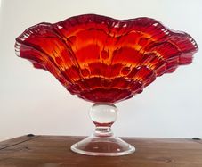 vintage art glass centre bowl