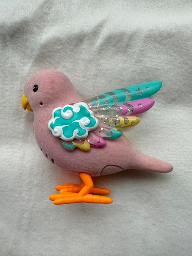 Little Live Pets Bird with Cage Rainbow Glow USed Very DIrty Please look at the pictures