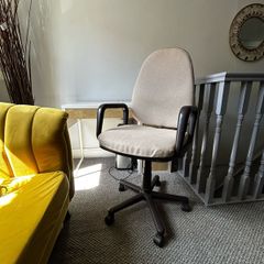 Fabric Swivel Office Chair
