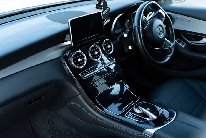 2017 Mercedes Glc 250d 4matic Amg Sport
