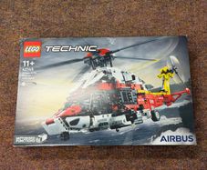 Lego Technic Rescue Helicopter 42145