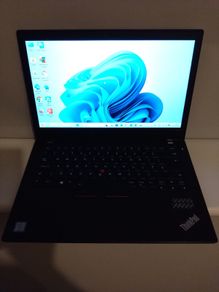 Laptop Lenovo T480 like new + Touchscreen + New Ram + New Drive + New extended battery + Lots of software