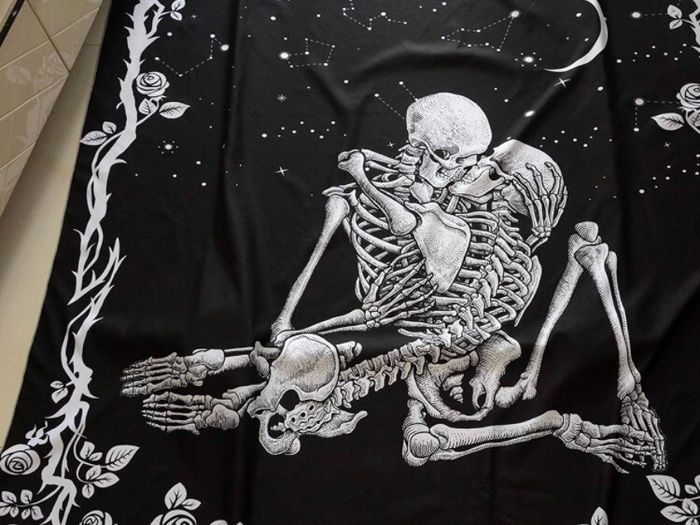 Skull Tapestry, The Kissing Lovers Black and White Tapestries, Moon and Starry Stars Floral Tapestry (MULTIPLE SIZES)