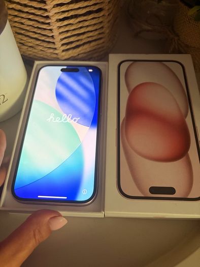 iPhone 15 ( Pink ) 128 GB