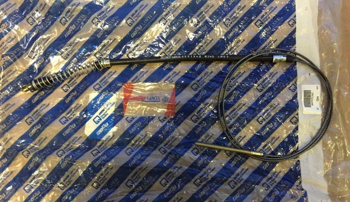 RH Handbrake Cable (Fiat Uno)