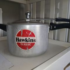 pressure cooker