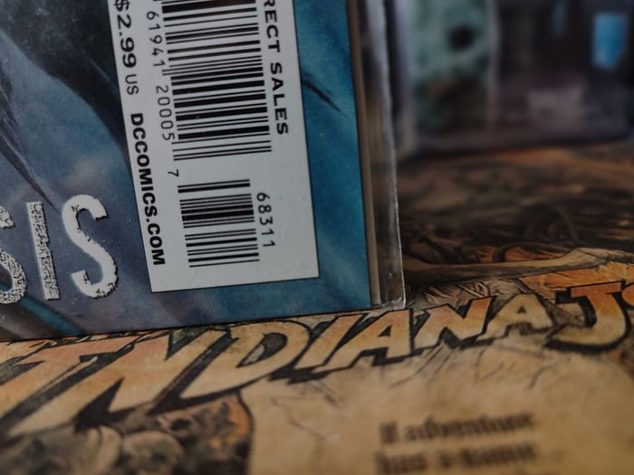 Batman ! Issue #683 ! Final Crisis Tie-In ! 2009 ! by DC Comics !