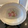 ARKLOW pretty  9.5 inch dish with gilded rim Image 4