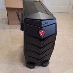 MSI Aegis 3 PC - Ben Q 24" Monitor