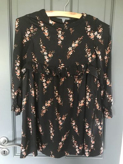 Zara girls dress aged 9-10 years