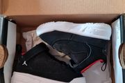 Boys nike air jordan max aura