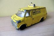 Dinky Bedford AA Van Meccano