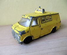 Dinky Bedford AA Van Meccano