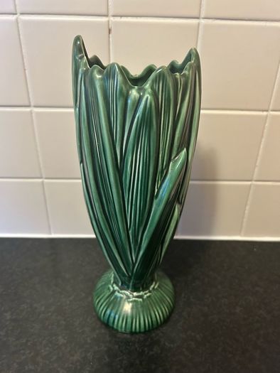 Sylvac Green Vase