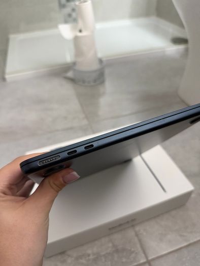 macbook air m2 midnight (2022)