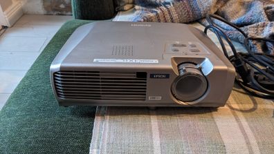 Epson EMP-53 projector