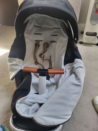 Quinny Modd Pram, car seat and buggy set