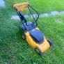 Electric lawnmower Image 4